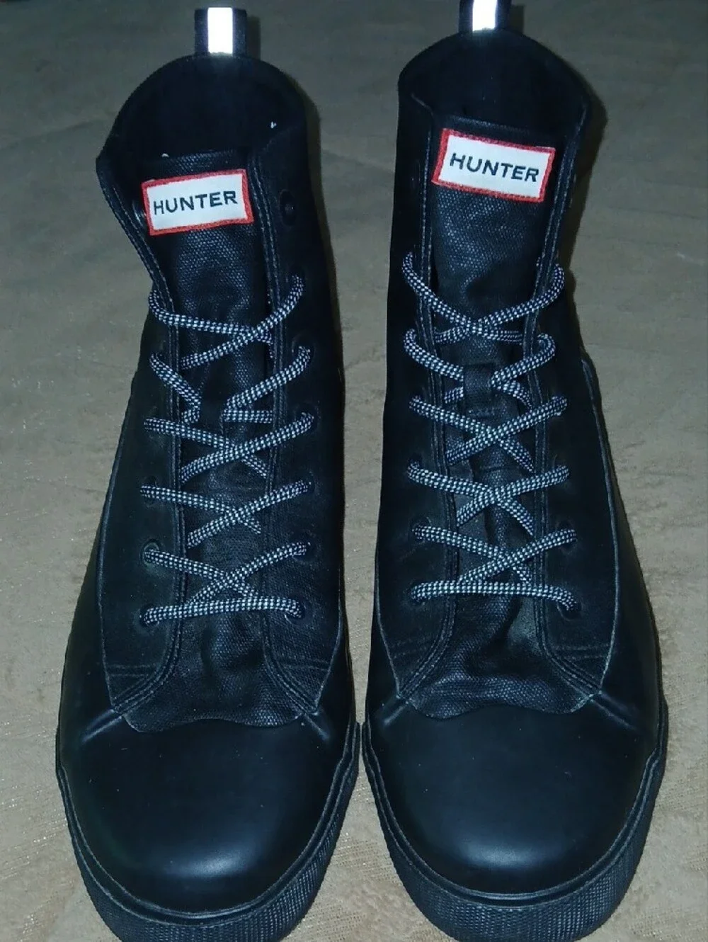 Hunter stylish black